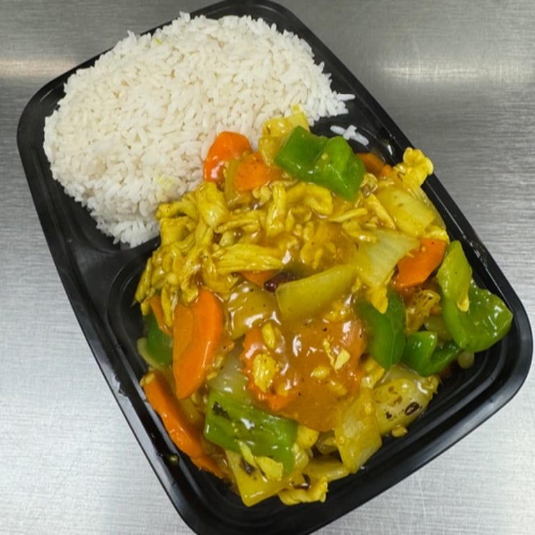Experience Our Flavorful Curry